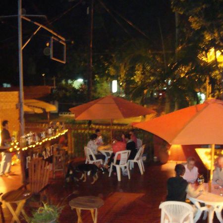 Residencial Uno Hostel Puerto Iguazu Luaran gambar