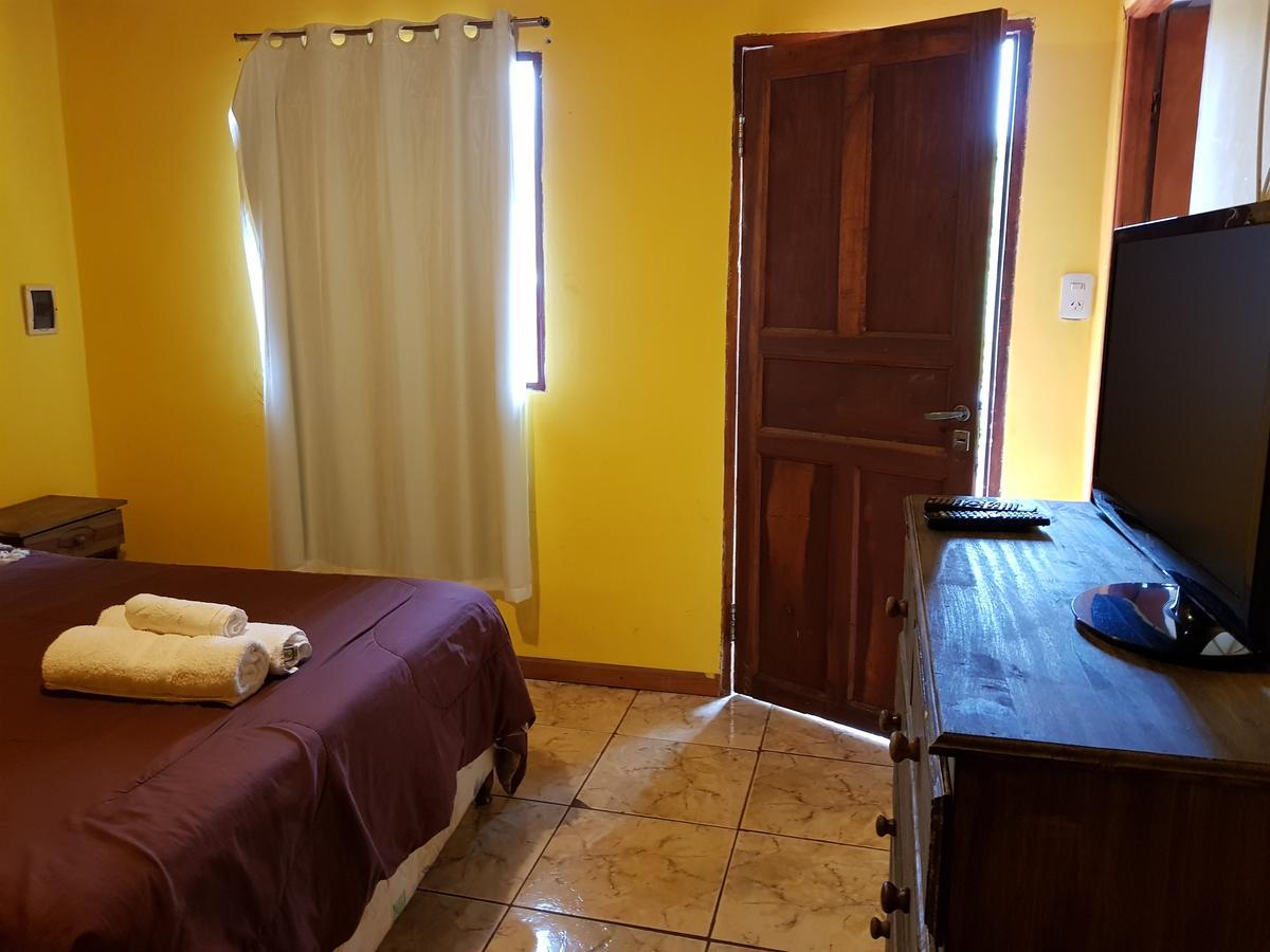 Residencial Uno Hostel Puerto Iguazu Luaran gambar